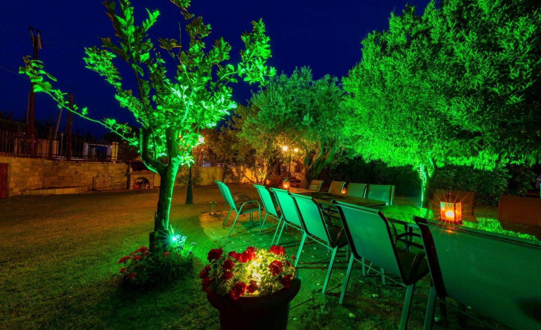 Salonikiou Beach Apartments & Villas Ájos Nikólaos Eksteriør bilde