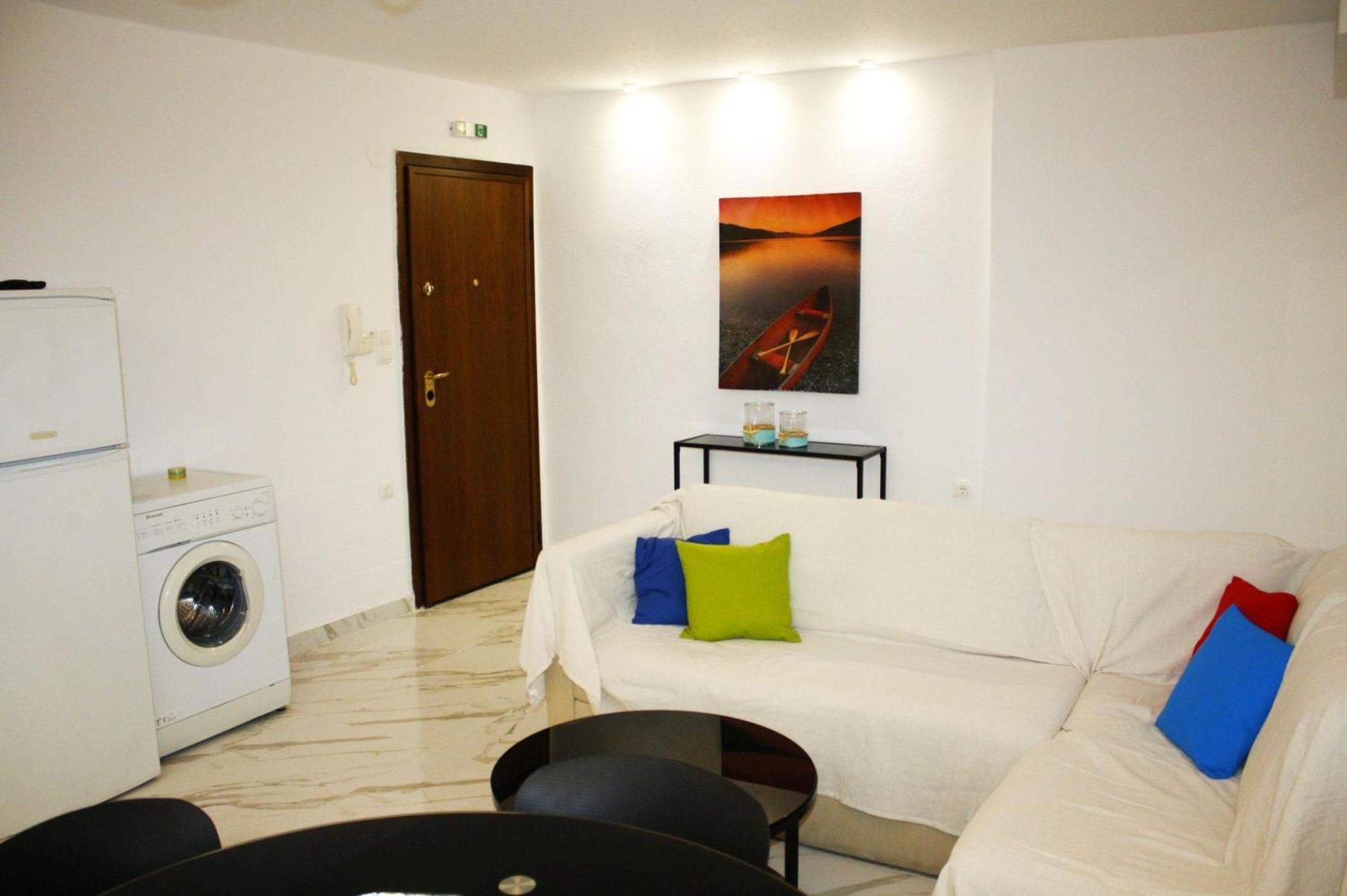 Salonikiou Beach Apartments & Villas Ájos Nikólaos Eksteriør bilde