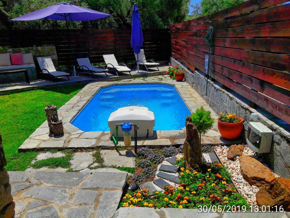 Salonikiou Beach Apartments & Villas Ájos Nikólaos Eksteriør bilde